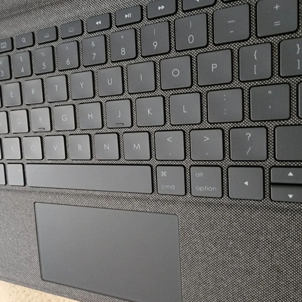 Logitech Folio Touch for Ipad 11inch